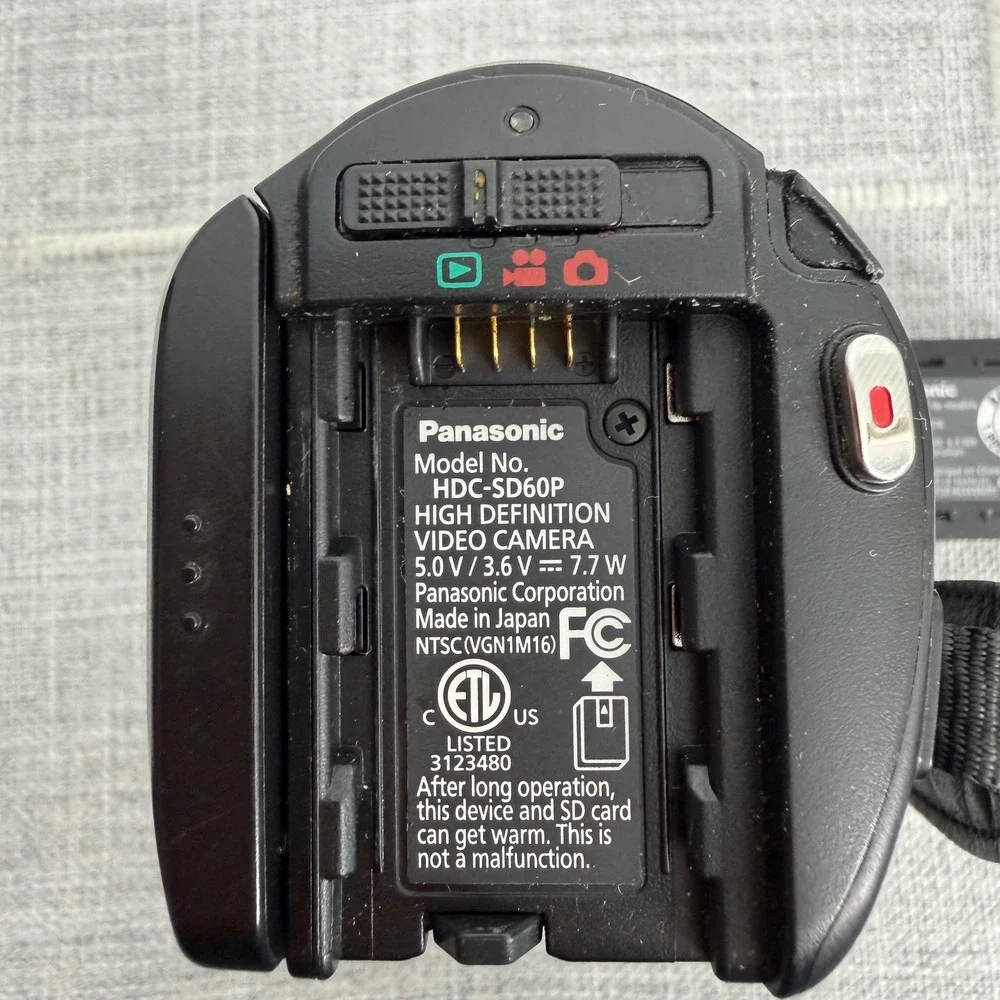 Panasonic HDC-SD60P Camcorder Full HD w/ SD Card Charger TESTED WORKS
